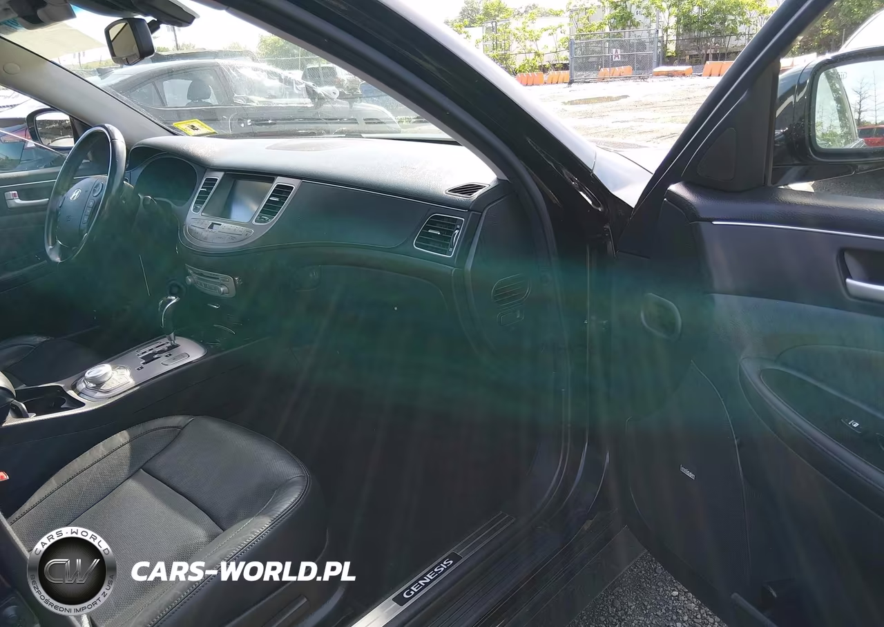 2013 Hyundai Genesis 5.0 R-Spec VIN:KMHGC4DH3DU241705 - 5