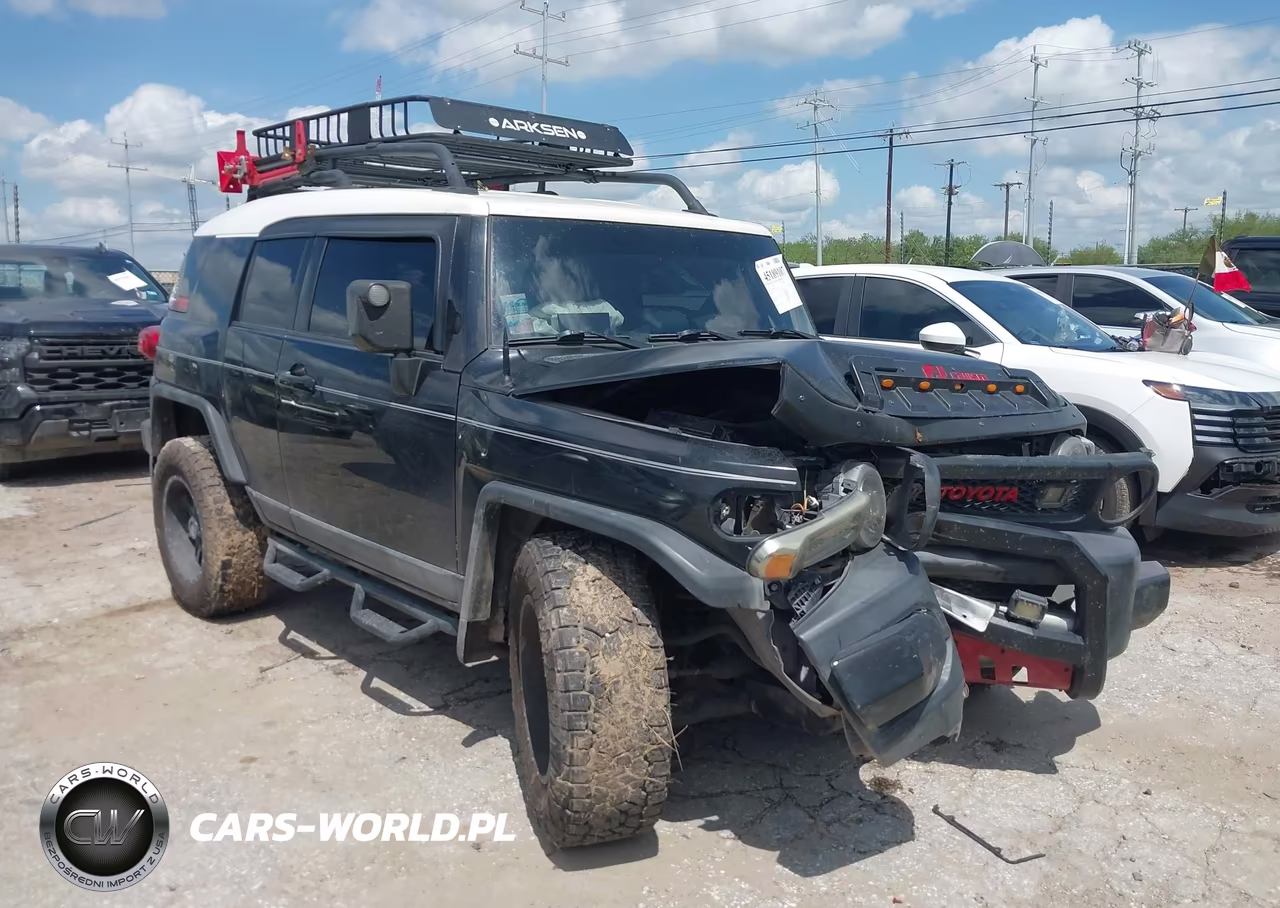 2013 Toyota Fj Cruiser – zdjęcie 1 z 16