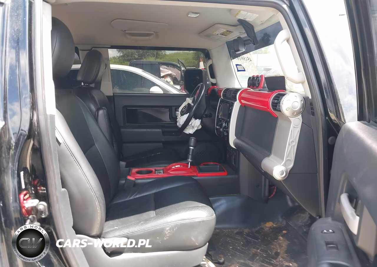 2013 Toyota Fj Cruiser VIN:JTEZU4BF7DK012818 - 5