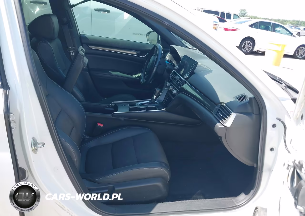 2019 Honda Accord Sport VIN:1HGCV1F33KA156537 - 5
