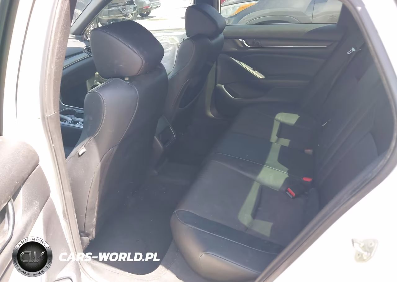 2019 Honda Accord Sport VIN:1HGCV1F33KA156537 - 8
