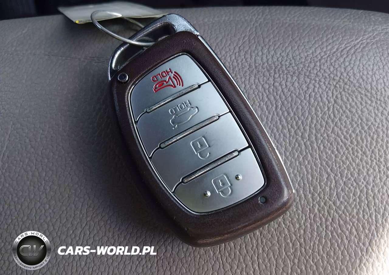 2016 Hyundai Sonata Sport VIN:5NPE34AF6GH266787 - 11