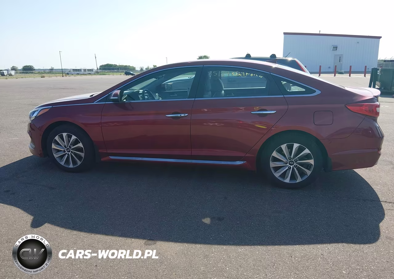 2016 Hyundai Sonata Sport VIN:5NPE34AF6GH266787 - 14