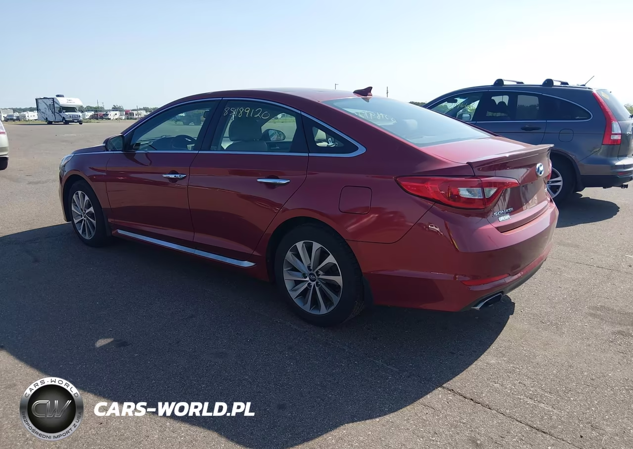 2016 Hyundai Sonata Sport VIN:5NPE34AF6GH266787 - 3