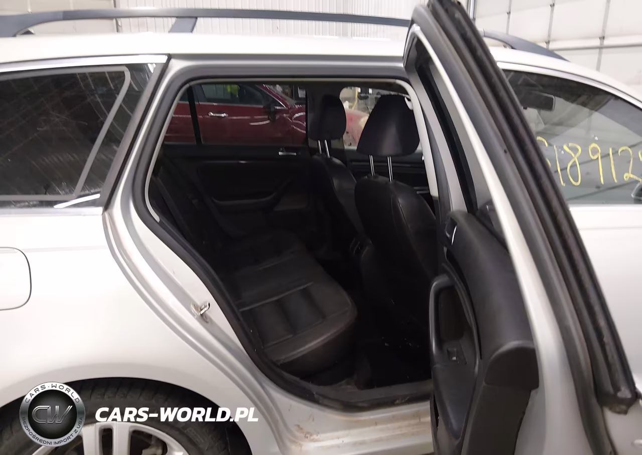 2011 Volkswagen Jetta Sportwagen 2.0L Tdi VIN:3VWPL7AJ8BM670222 - 8