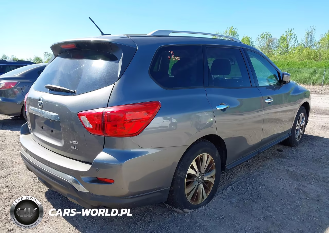 2017 Nissan Pathfinder Sl VIN:5N1DR2MM7HC635061 - 4