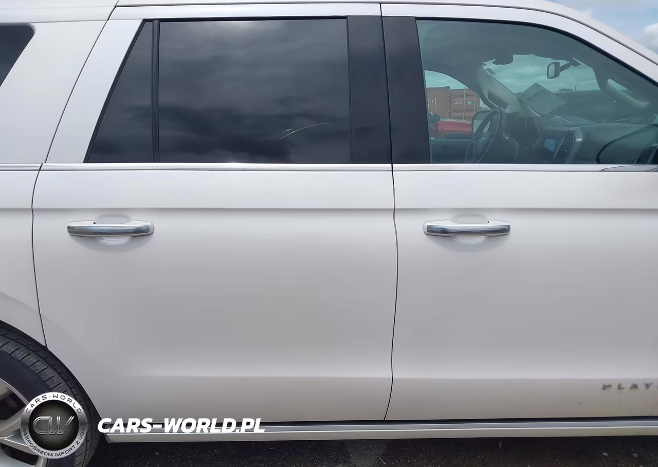 2018 Ford Expedition Max Platinum VIN:1FMJK1MTXJEA24038 - 13