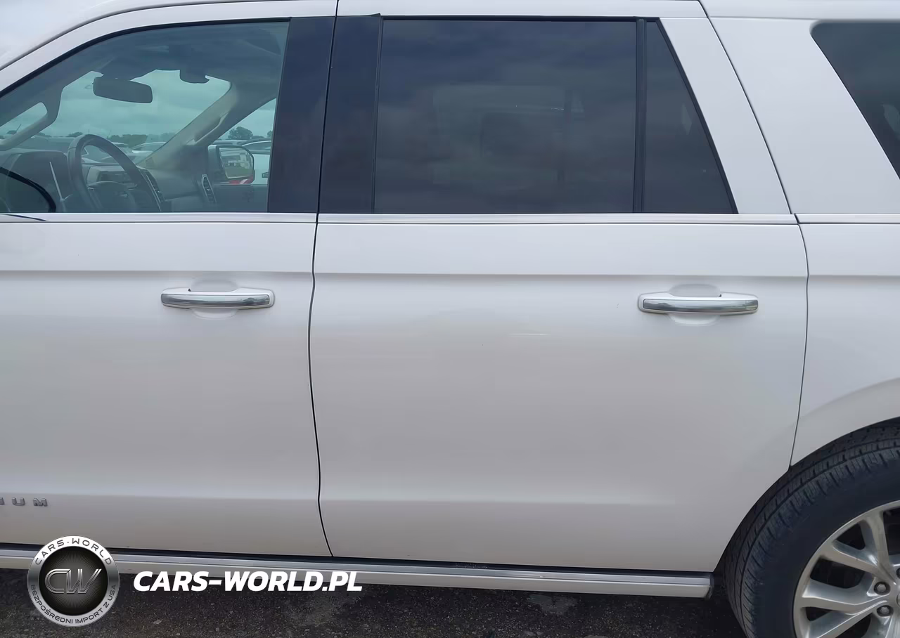 2018 Ford Expedition Max Platinum VIN:1FMJK1MTXJEA24038 - 14