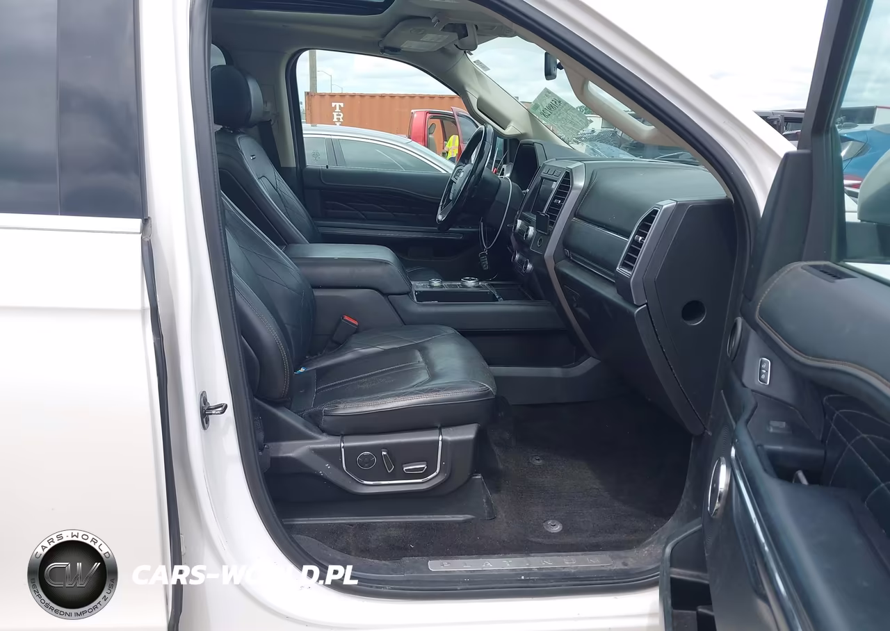 2018 Ford Expedition Max Platinum VIN:1FMJK1MTXJEA24038 - 5