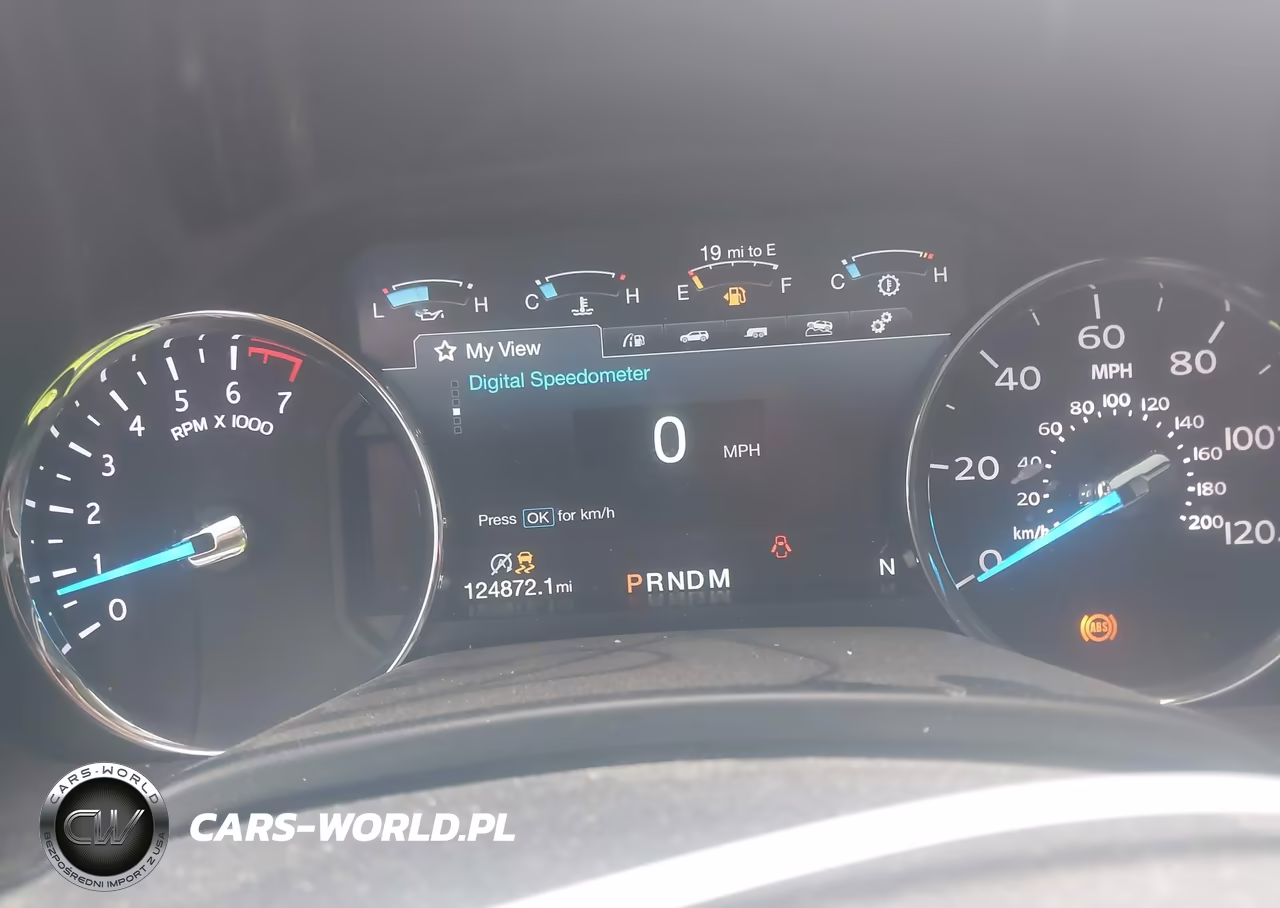 2018 Ford Expedition Max Platinum VIN:1FMJK1MTXJEA24038 - 7