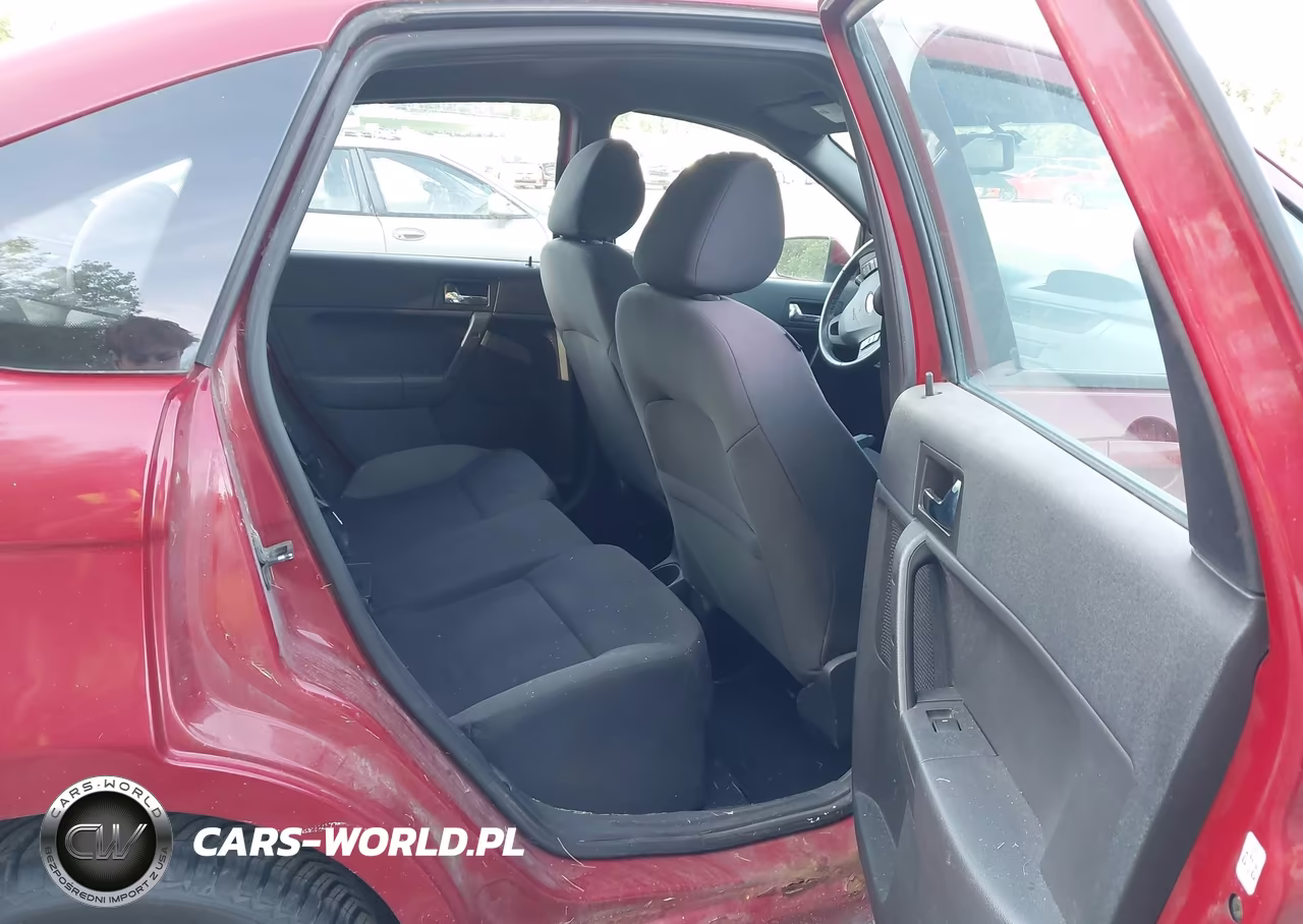 2011 Ford Focus Ses VIN:1FAHP3GN6BW172590 - 8
