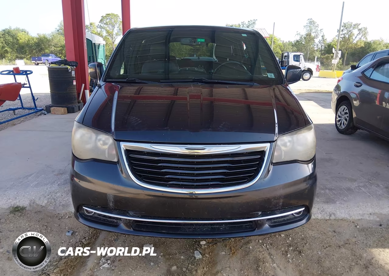 2014 Chrysler Town & Country S VIN:2C4RC1HGXER367135 - 12