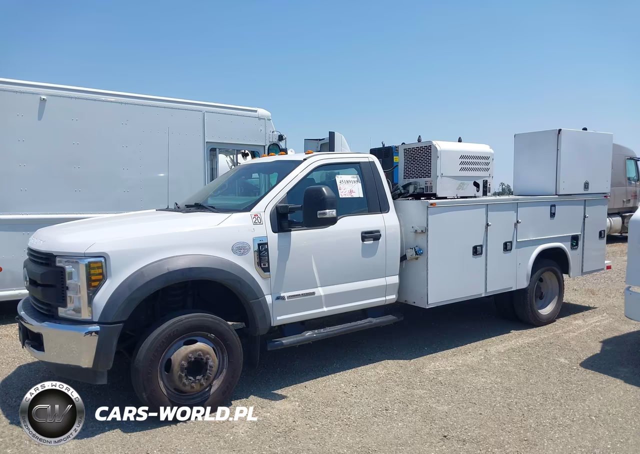 2018 Ford F-450 Chassis Xl VIN:1FDUF4GT8JEC46849 - 14