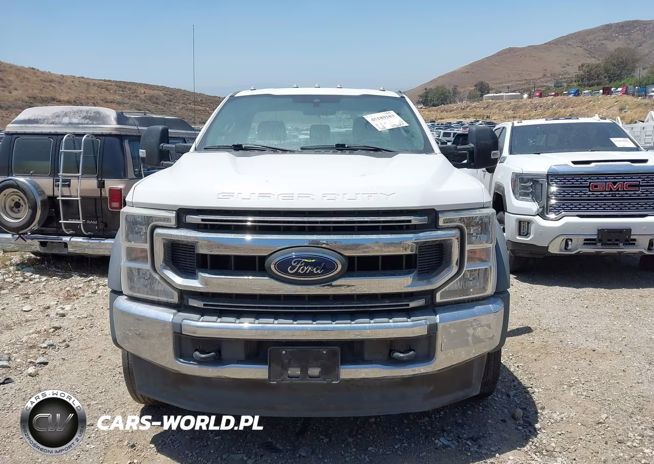 2020 Ford F-550 Chassis Xl VIN:1FDUF5GNXLDA12180 - 14