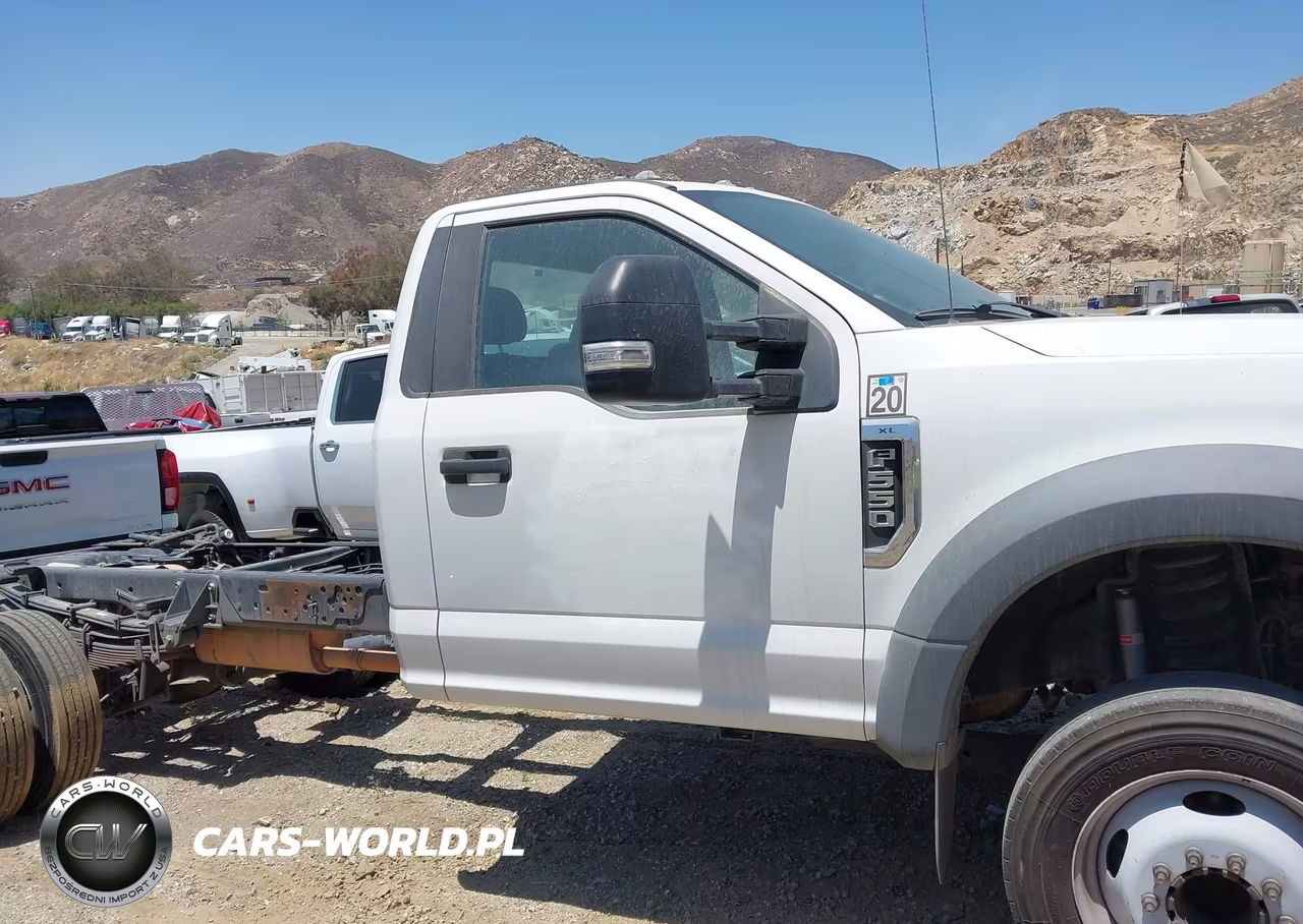2020 Ford F-550 Chassis Xl VIN:1FDUF5GNXLDA12180 - 15