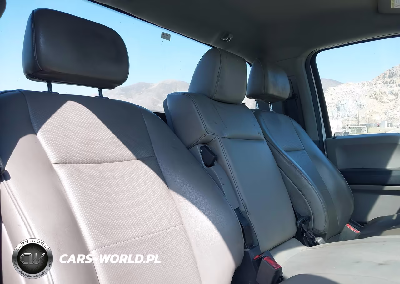 2020 Ford F-550 Chassis Xl VIN:1FDUF5GNXLDA12180 - 6