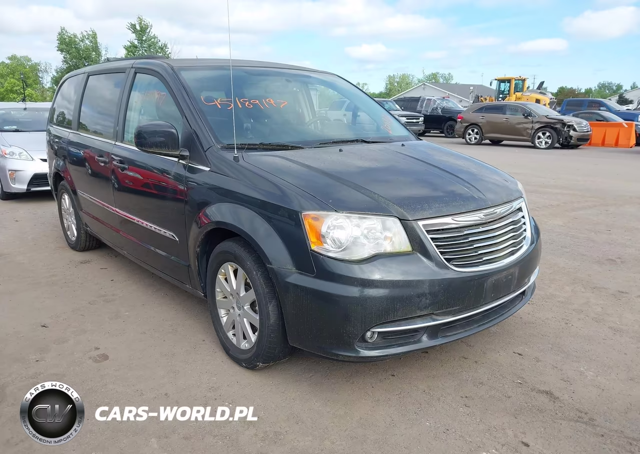 2012 Chrysler Town & Country Touring