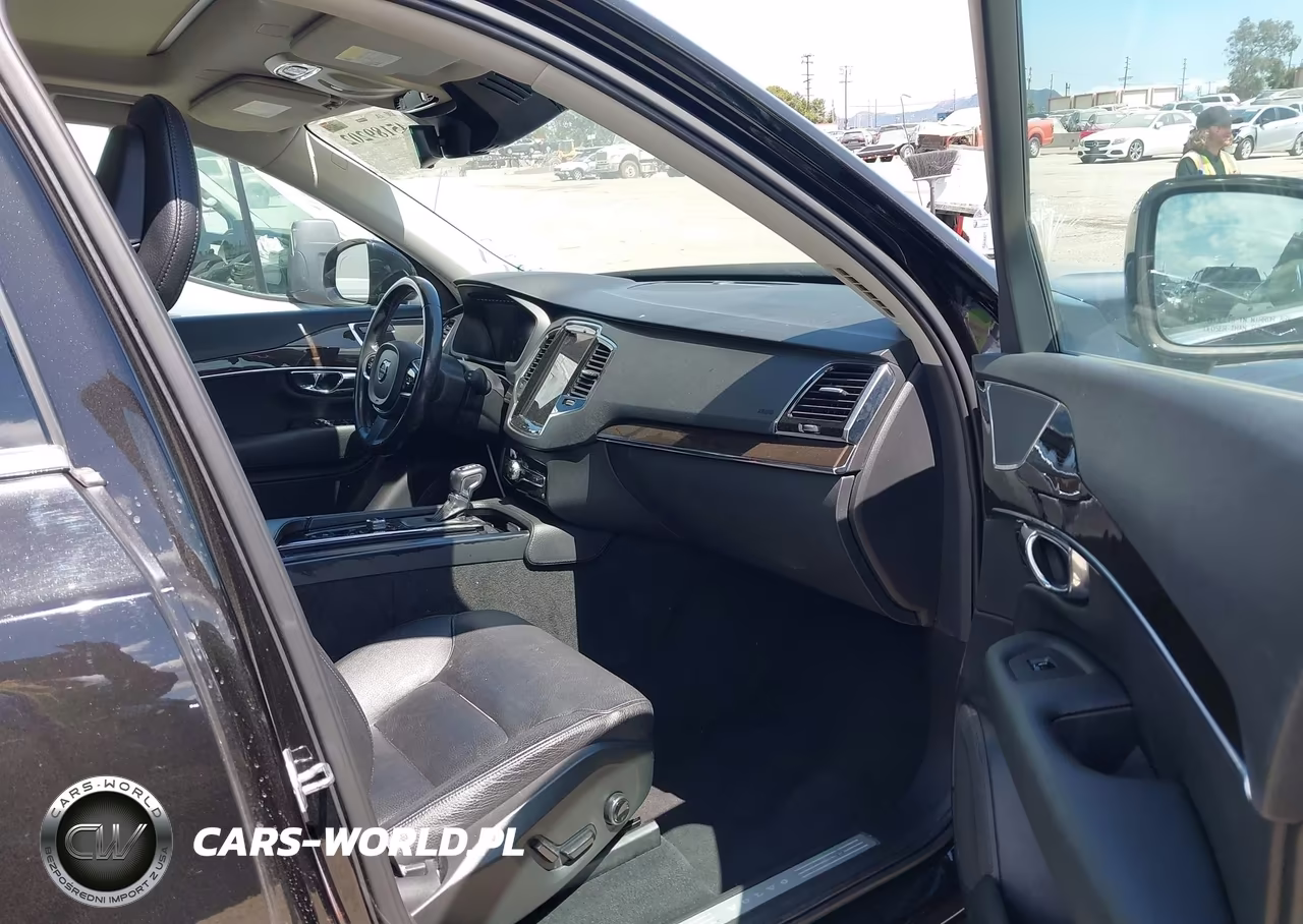 2017 Volvo Xc90 T6 Momentum VIN:YV4A22PK6H1130417 - 5