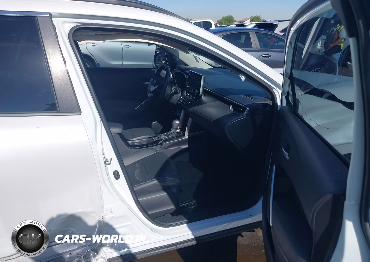2022 Toyota Corolla Cross Xle VIN:7MUDAAAG8NV034875 - 5