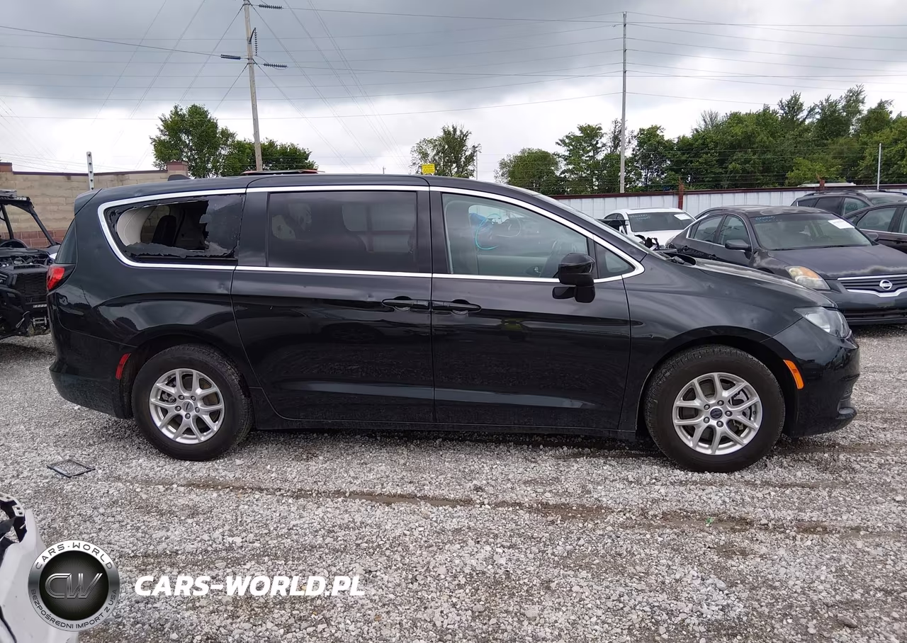 2023 Chrysler Voyager Lx VIN:2C4RC1CG6PR598236 - 13