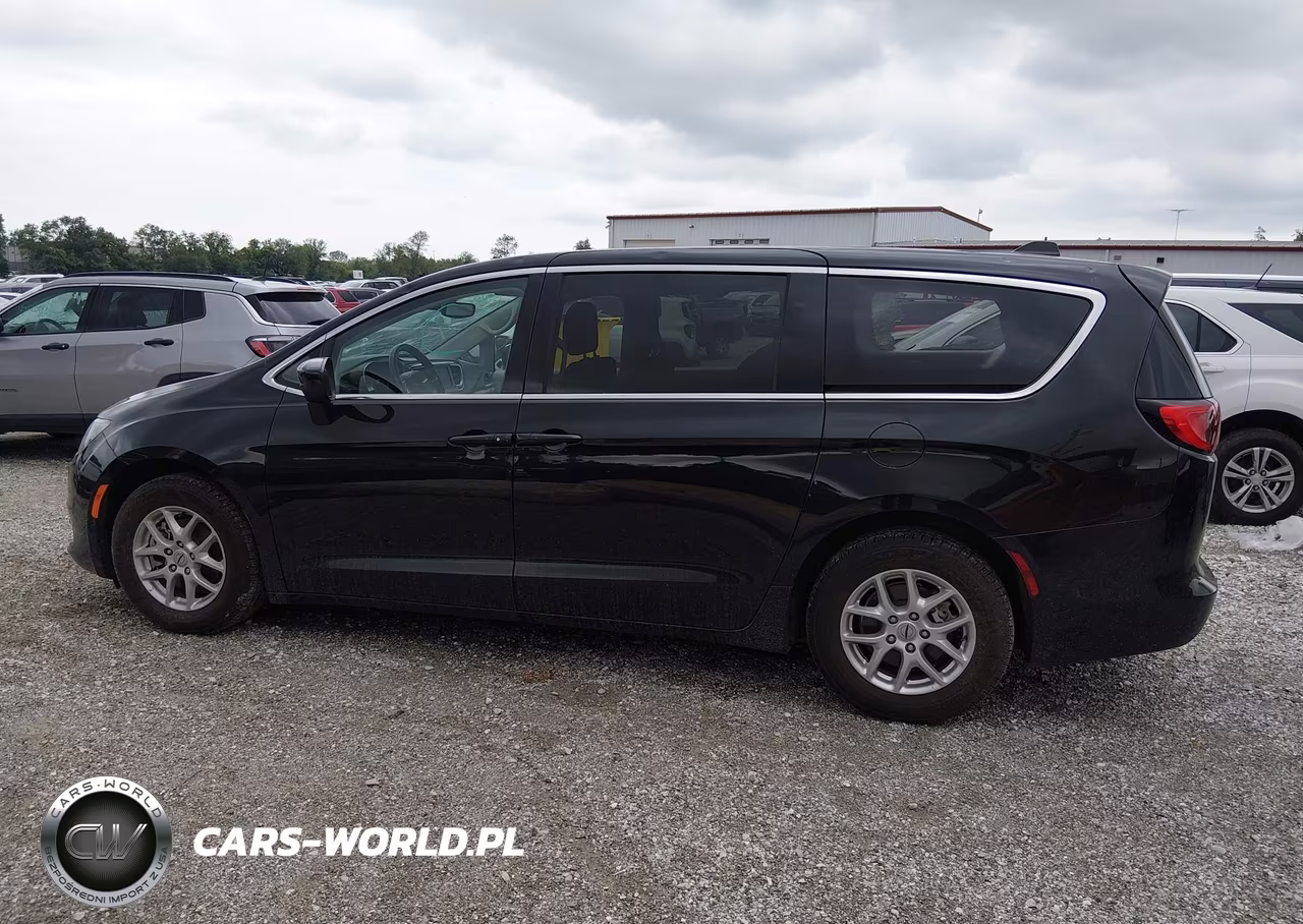 2023 Chrysler Voyager Lx VIN:2C4RC1CG6PR598236 - 14