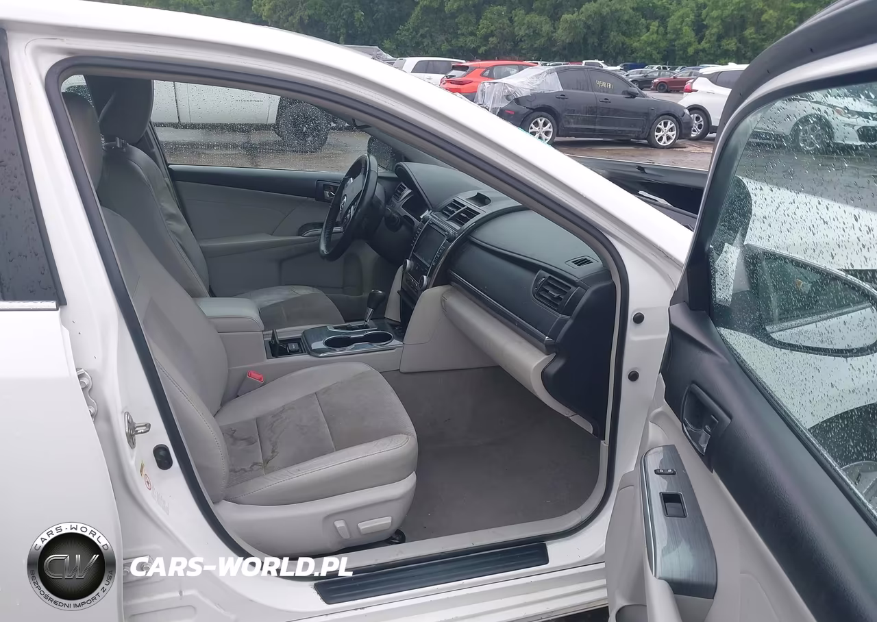 2014 Toyota Camry Hybrid Xle VIN:4T1BD1FK3EU115117 - 5