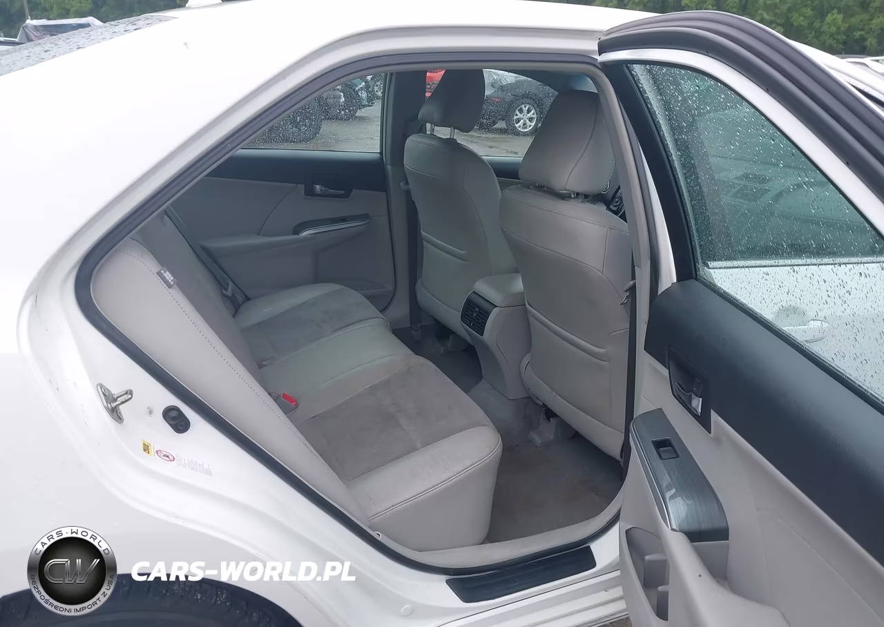 2014 Toyota Camry Hybrid Xle VIN:4T1BD1FK3EU115117 - 8