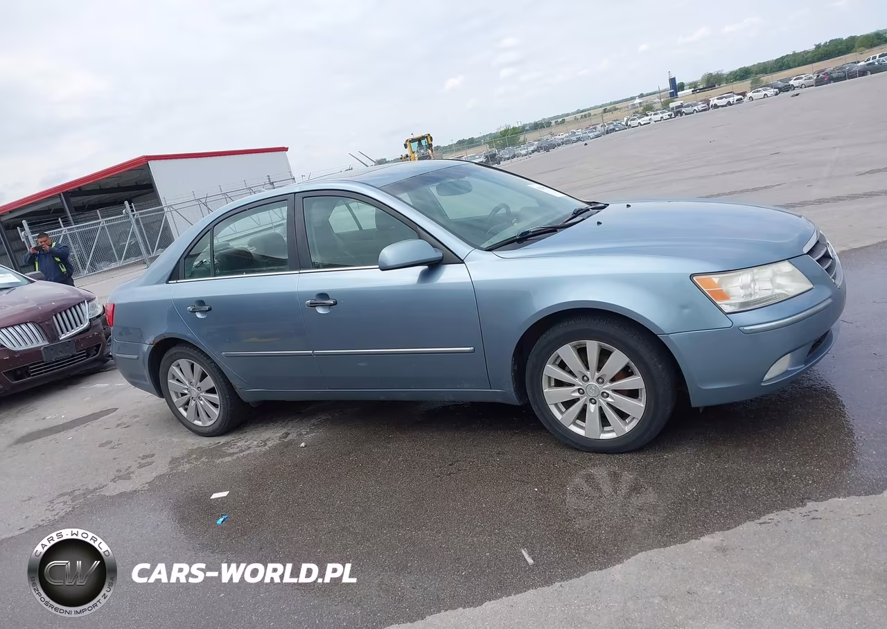 2010 Hyundai Sonata Limited VIN:5NPEU4AC0AH641986 - 14