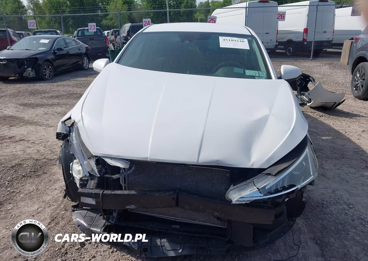 2020 Hyundai Elantra Sel VIN:5NPD84LF4LH585710 - 13