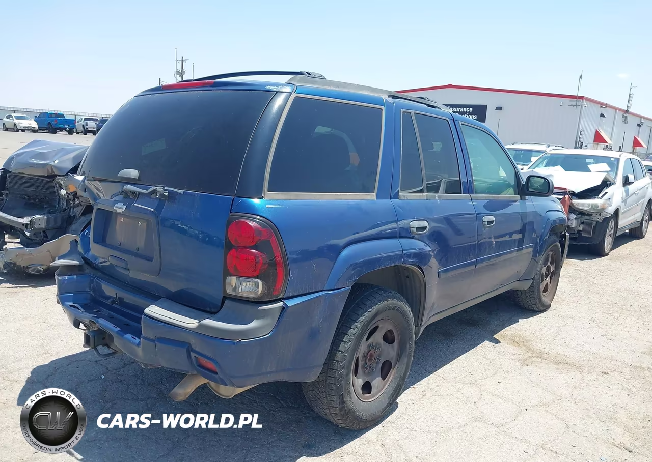 2006 Chevrolet Trailblazer Ls VIN:1GNDT13S962120007 - 4