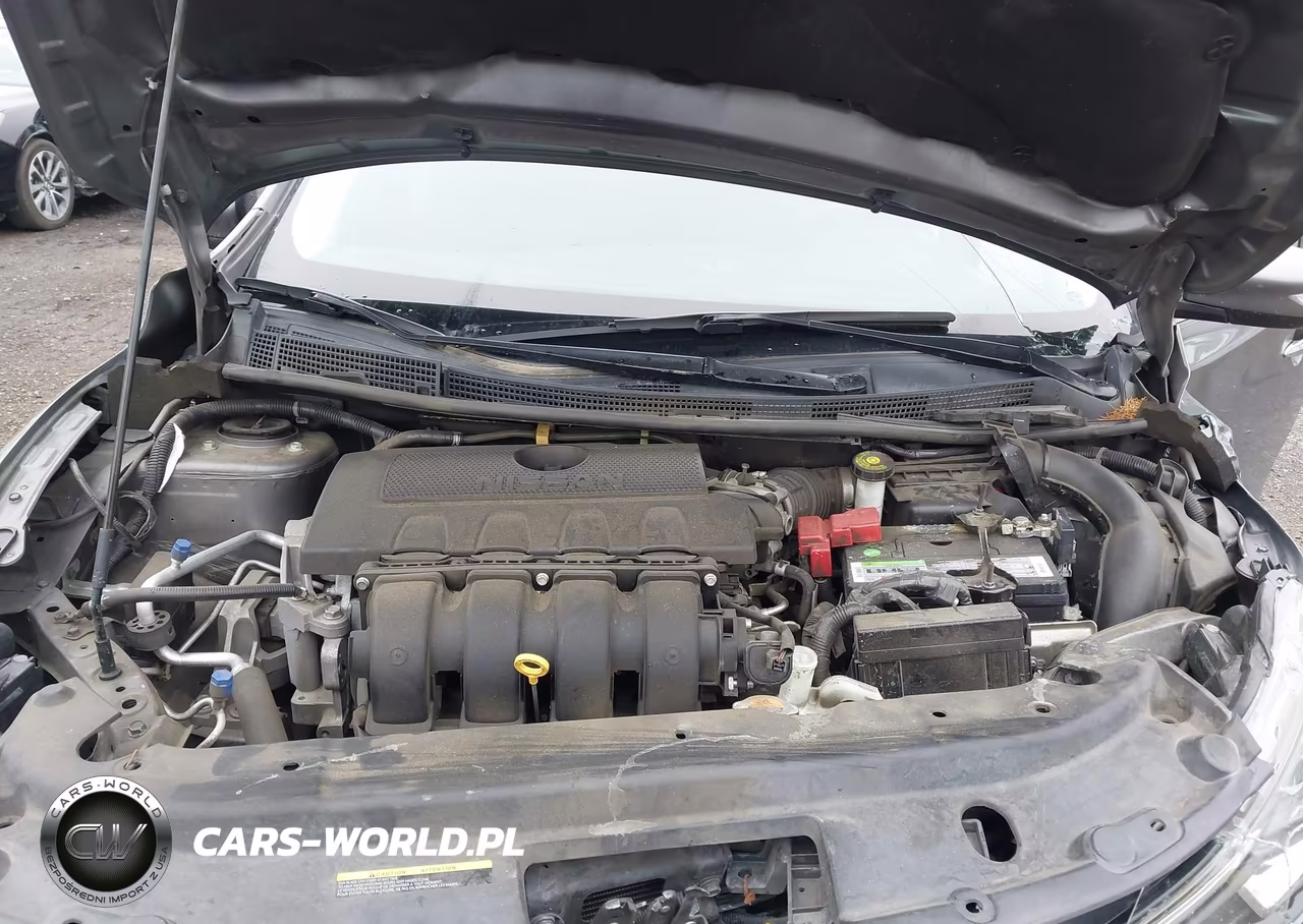 2018 Nissan Sentra Sr VIN:3N1AB7AP2JY325083 - 10