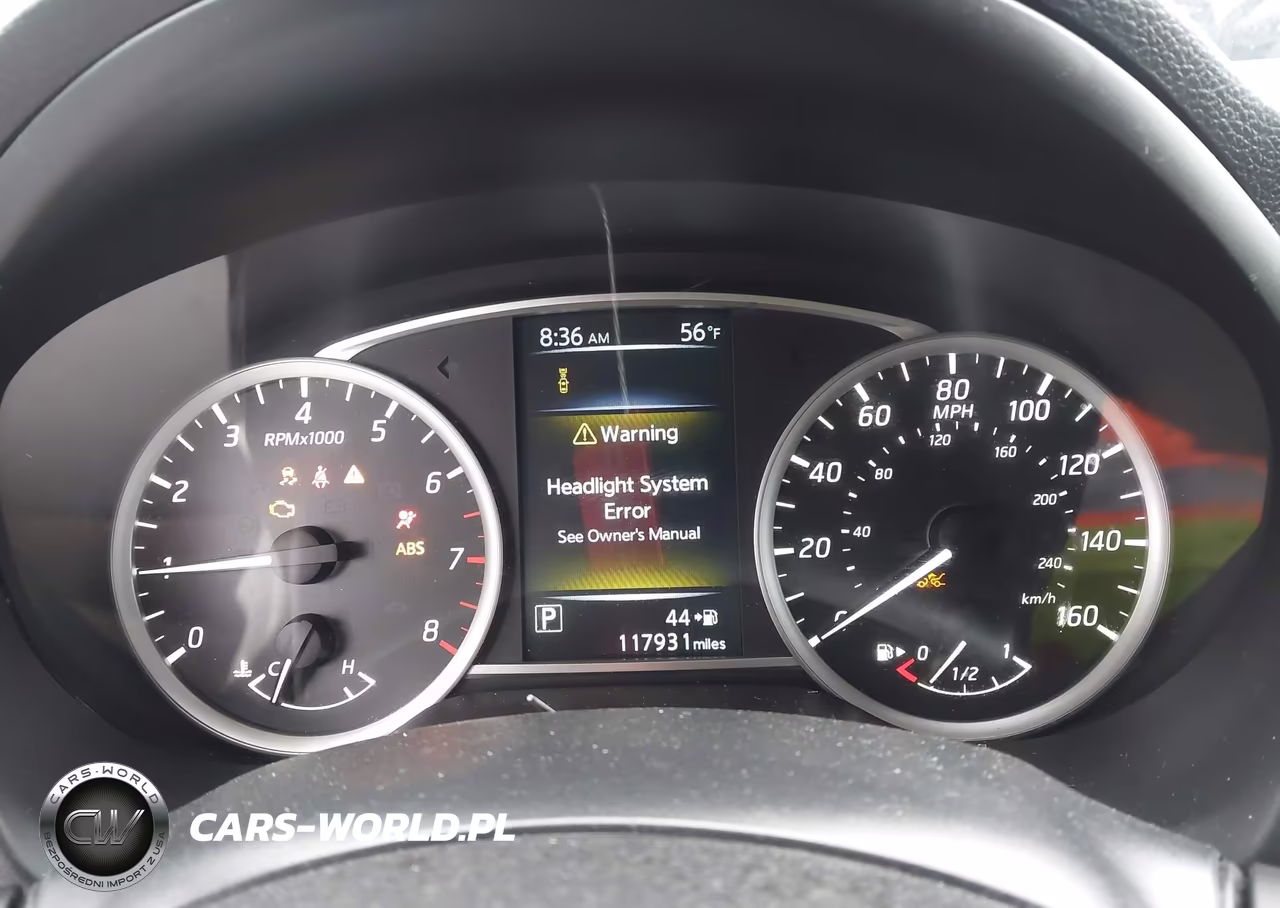 2018 Nissan Sentra Sr VIN:3N1AB7AP2JY325083 - 7