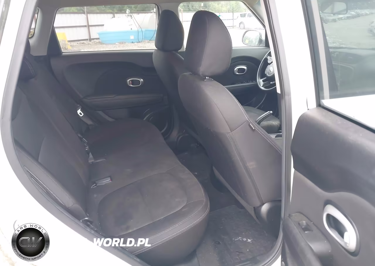 2016 Kia Soul VIN:KNDJN2A28G7363648 - 8