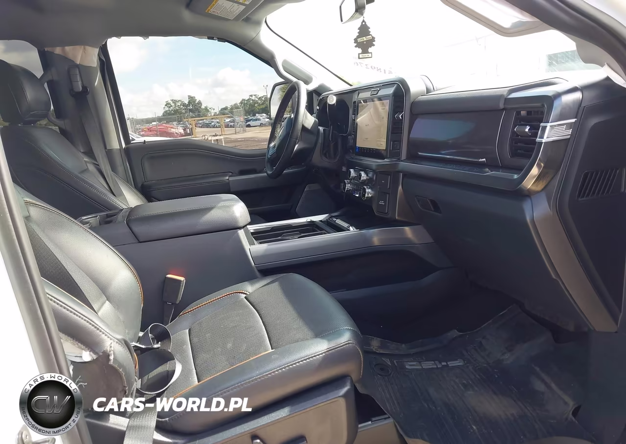 2025 Ford F-350 Lariat VIN:1FT8W3DT4SEC28435 - 20