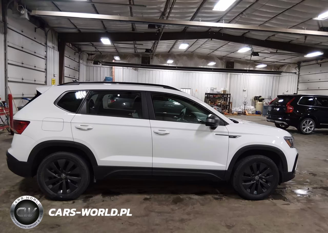 2022 Volkswagen Taos 1.5T S VIN:3VVAX7B25NM044931 - 13