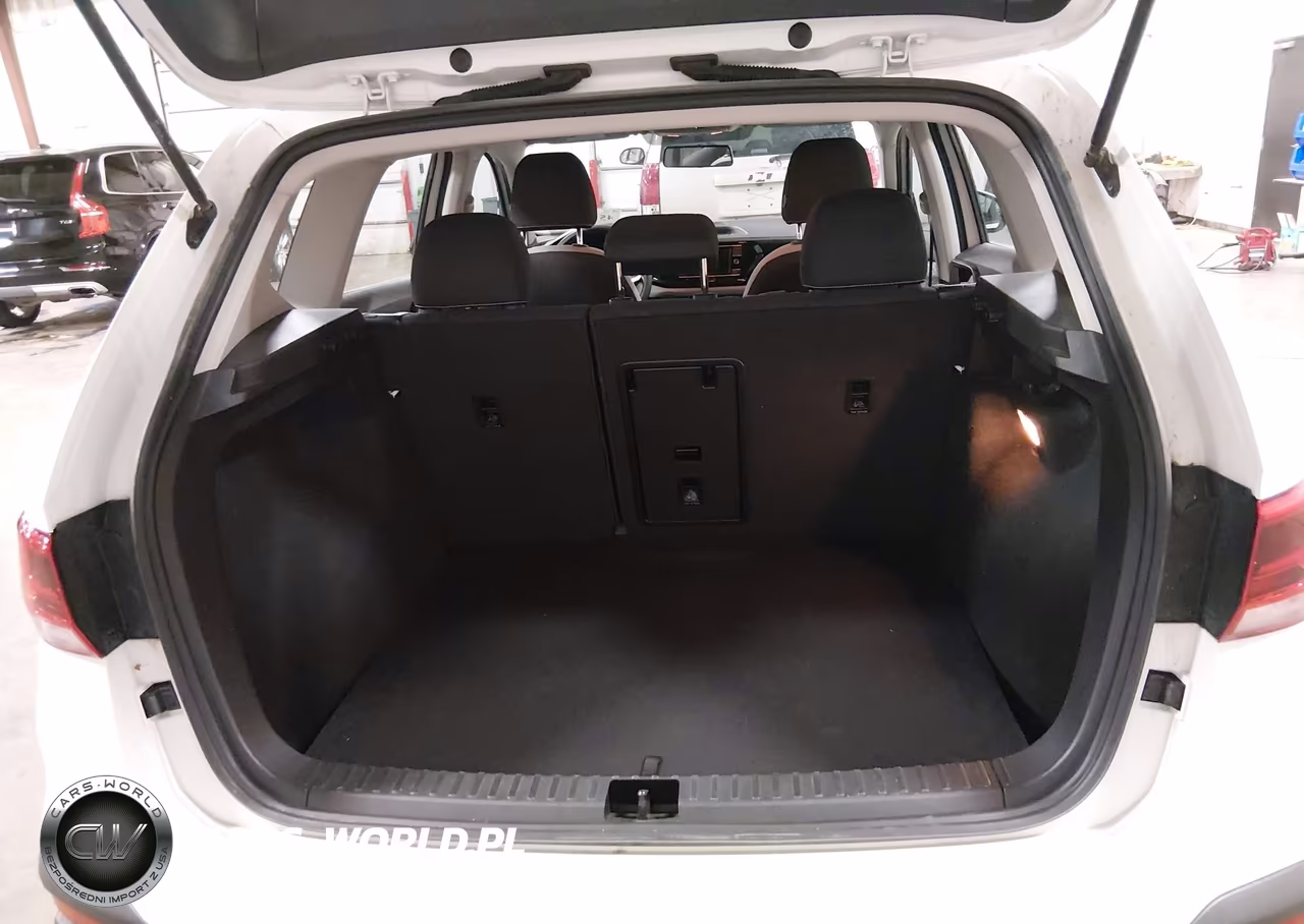 2022 Volkswagen Taos 1.5T S VIN:3VVAX7B25NM044931 - 17