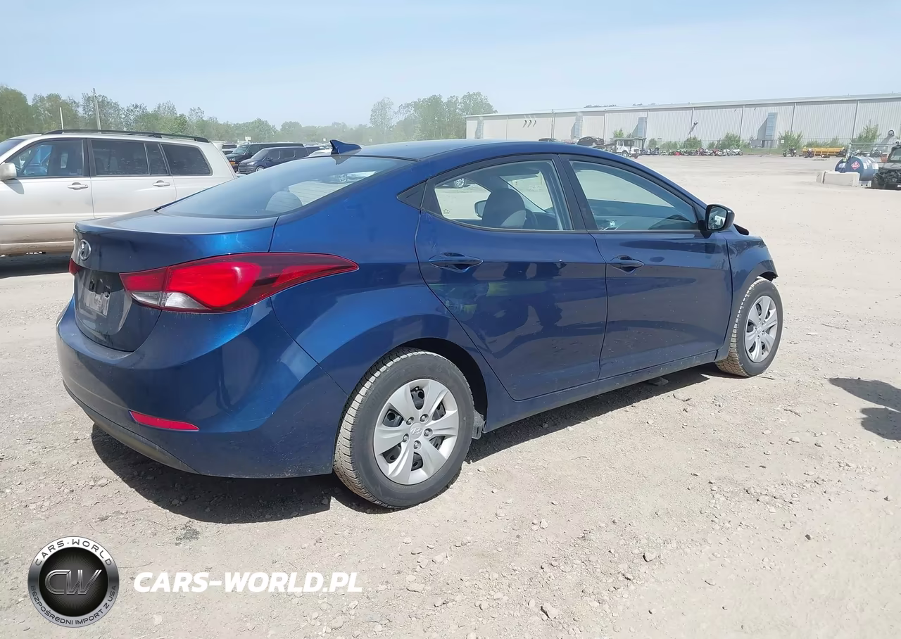 2016 Hyundai Elantra Se VIN:5NPDH4AE0GH729138 - 4