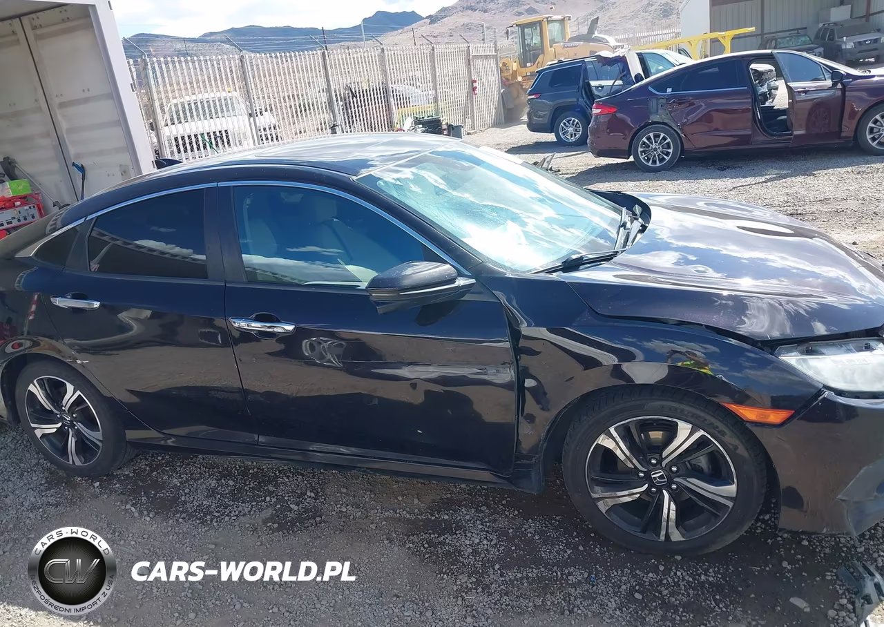 2016 Honda Civic Touring VIN:2HGFC1F97GH631638 - 12