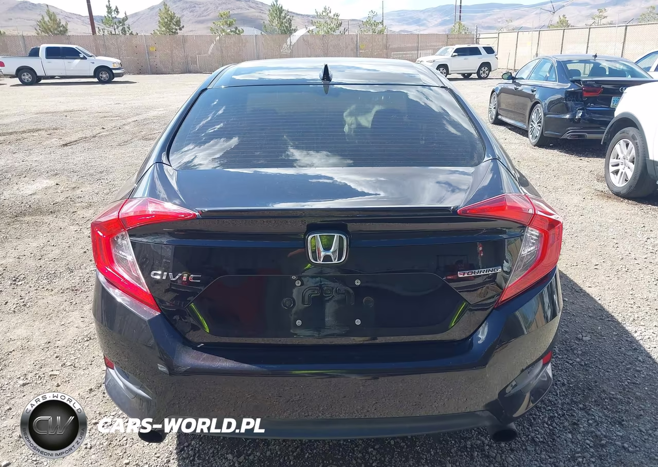 2016 Honda Civic Touring VIN:2HGFC1F97GH631638 - 15