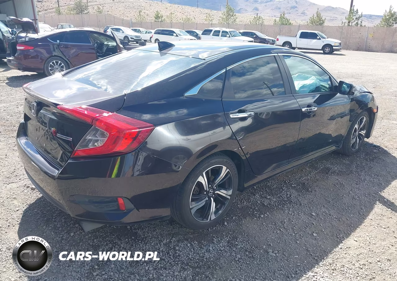 2016 Honda Civic Touring VIN:2HGFC1F97GH631638 - 4