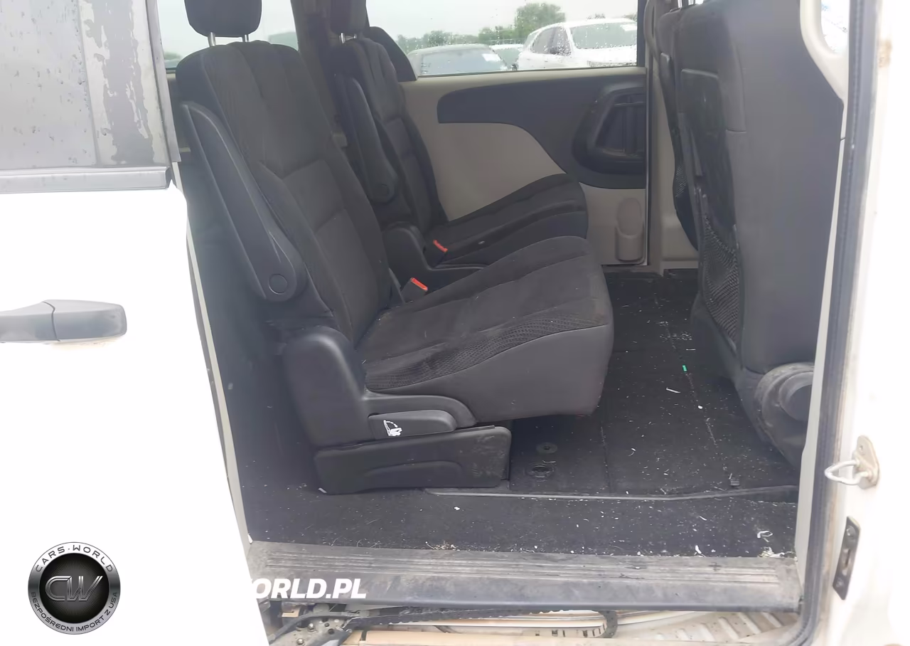 2019 Dodge Grand Caravan Se VIN:2C4RDGBG1KR723590 - 8