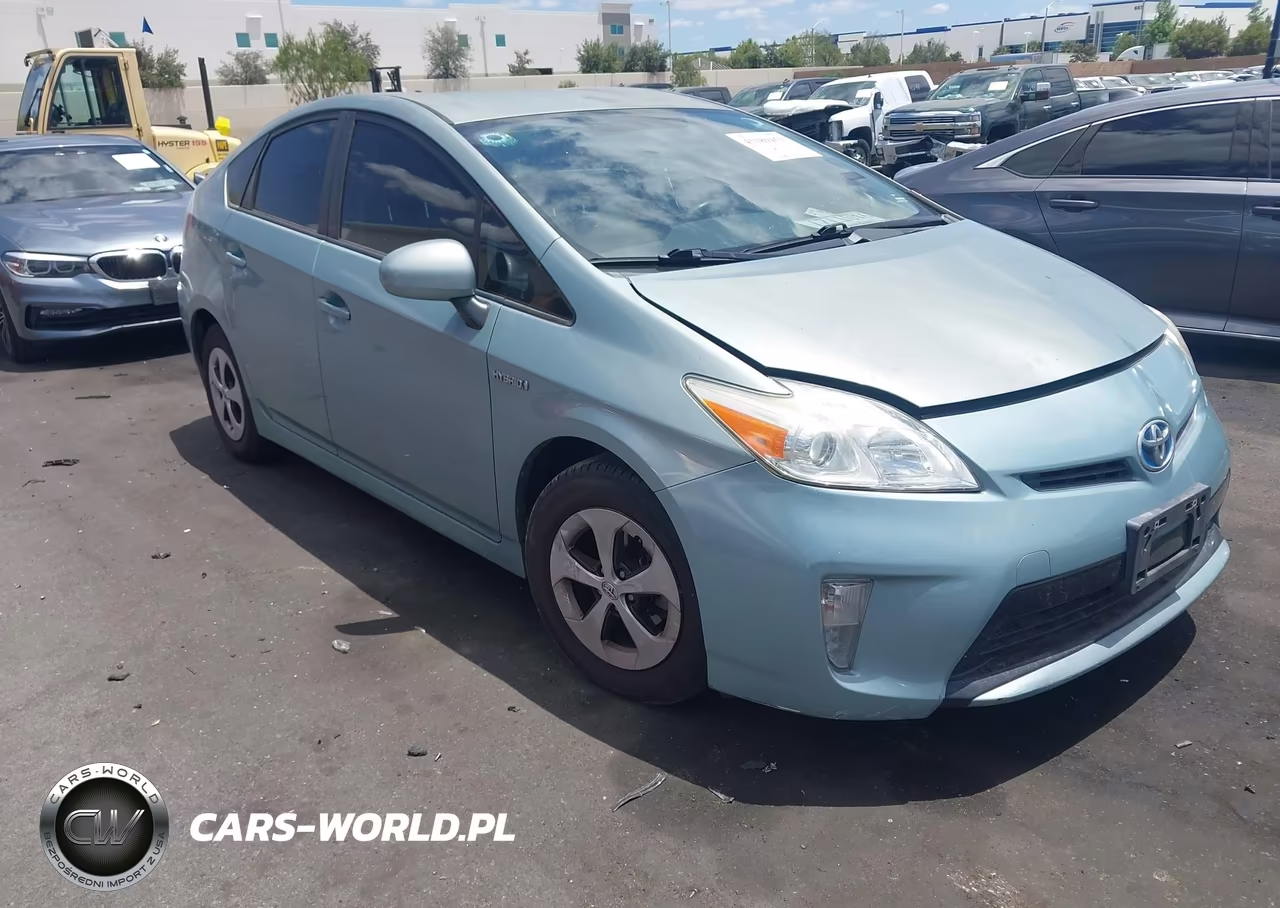 2015 Toyota Prius Two – zdjęcie 1 z 18