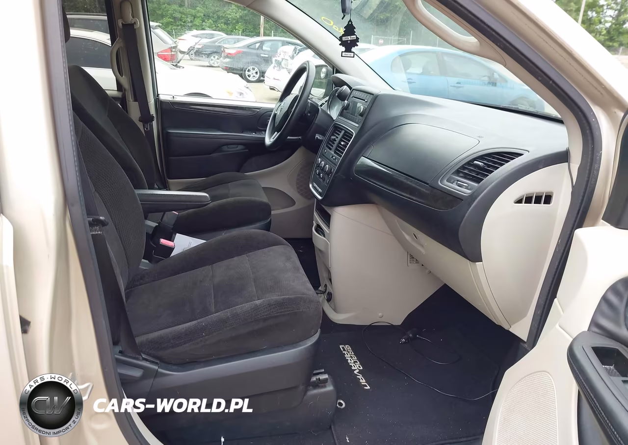 2013 Dodge Grand Caravan Sxt VIN:2C4RDGCG4DR528326 - 5