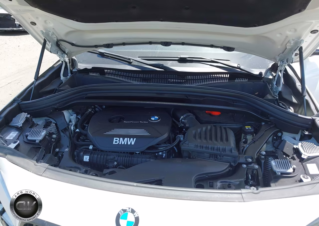 2019 BMW X2 xDrive28I VIN:WBXYJ5C59K5N78935 - 10
