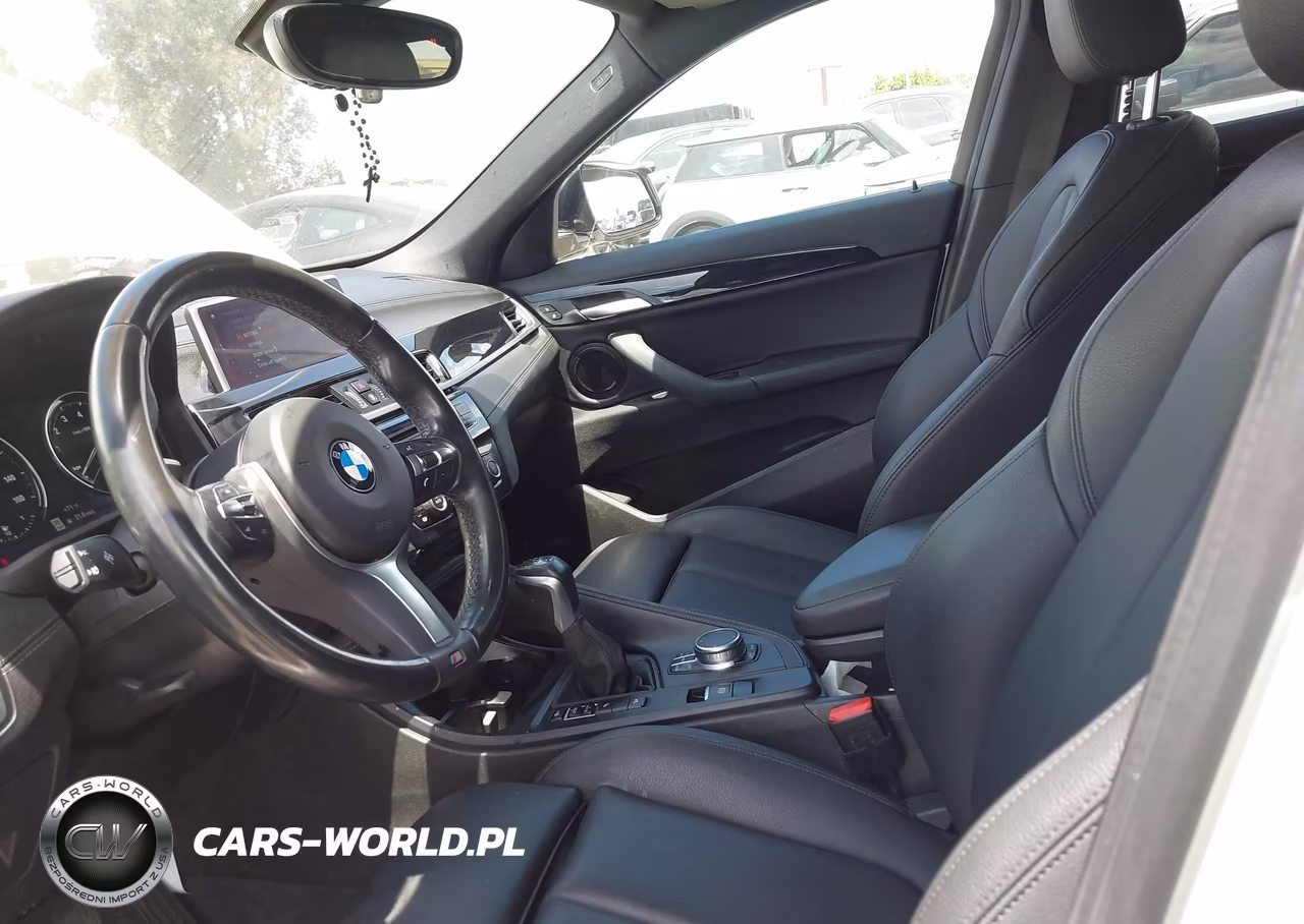 2019 BMW X2 xDrive28I VIN:WBXYJ5C59K5N78935 - 17