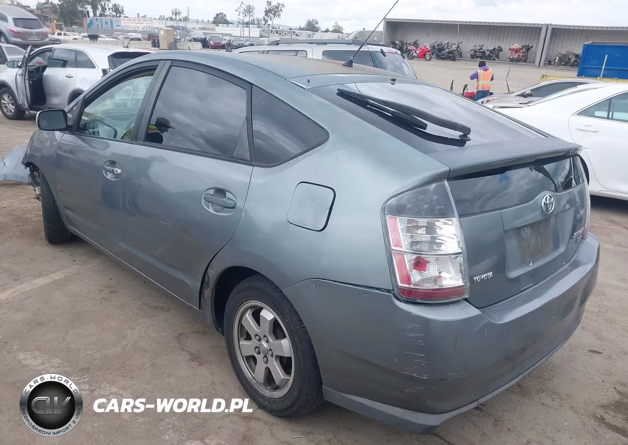2005 Toyota Prius VIN:JTDKB20U753102788 - 3