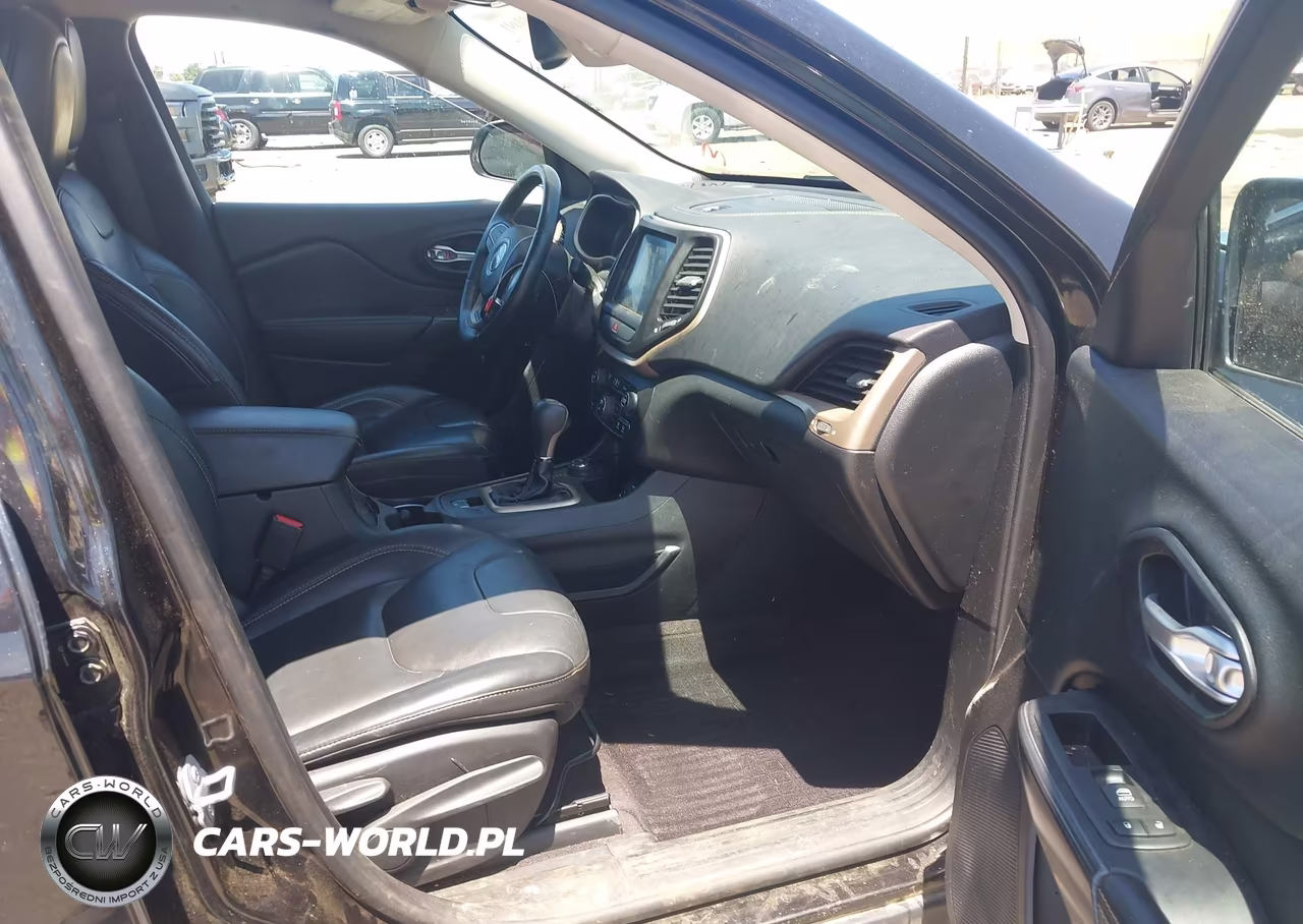 2016 Jeep Cherokee Limited VIN:1C4PJMDS3GW212803 - 5