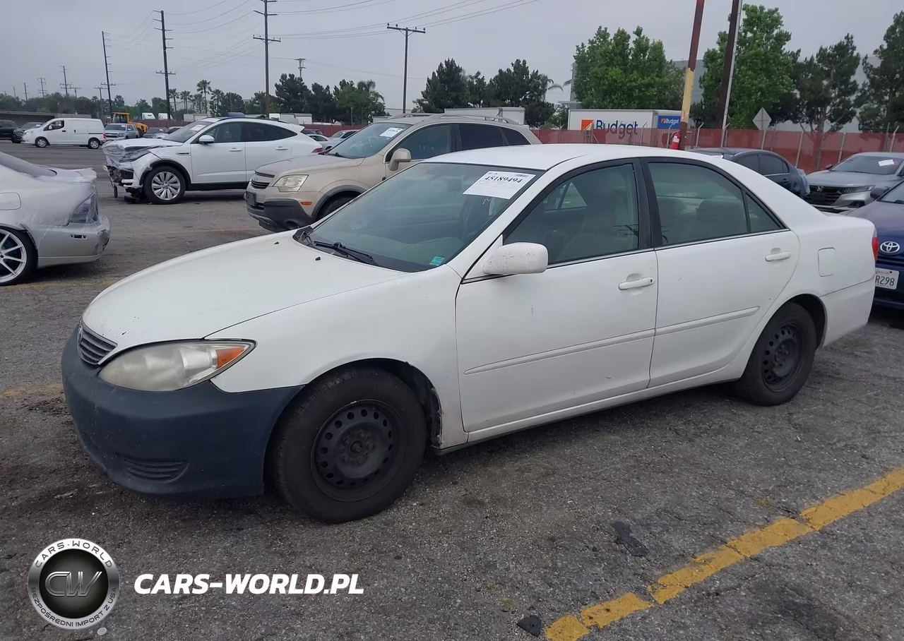 2006 Toyota Camry Le VIN:4T1BE32K26U741743 - 2
