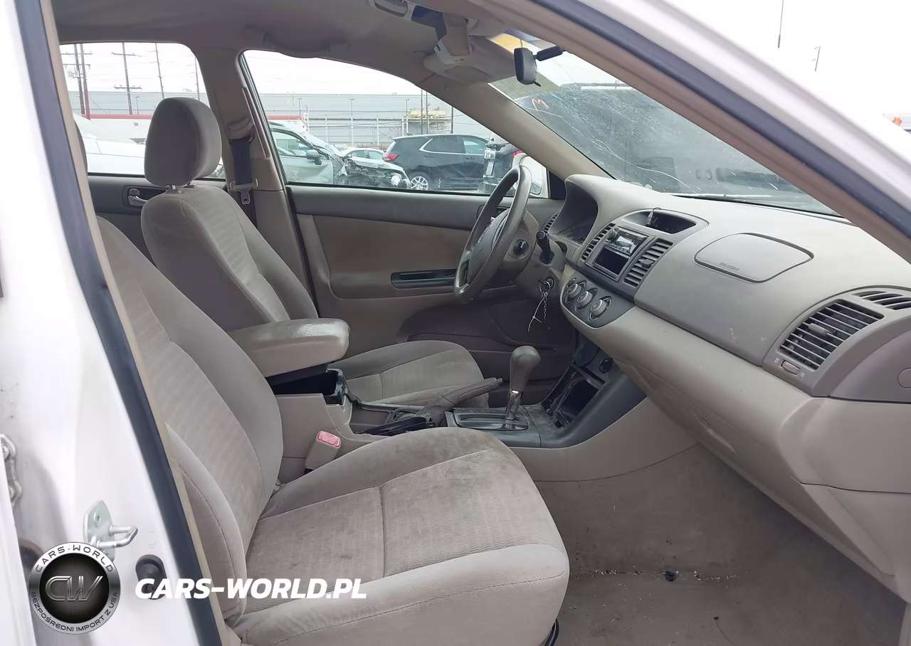 2006 Toyota Camry Le VIN:4T1BE32K26U741743 - 5