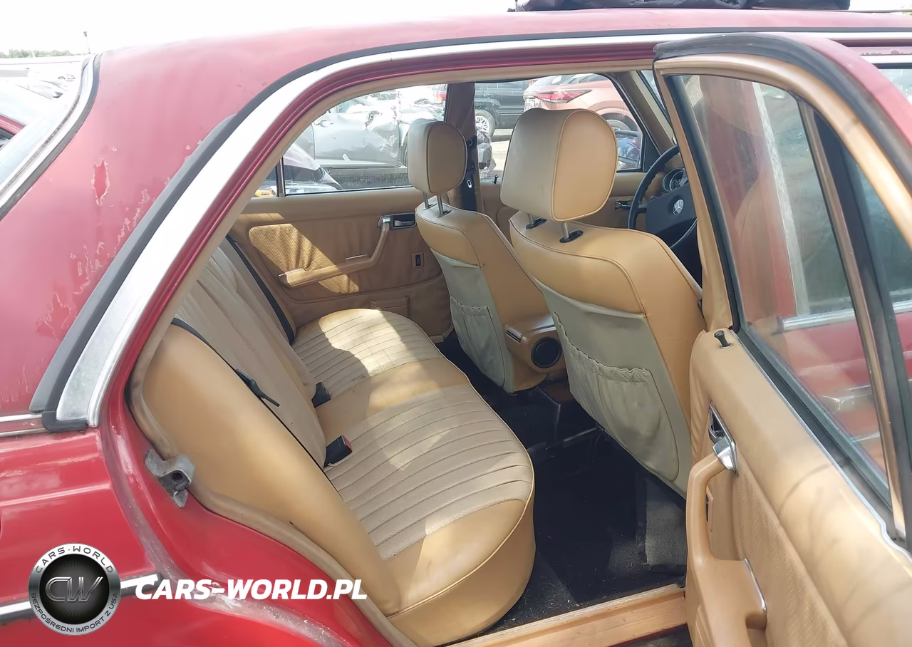 1985 Mercedes-Benz 300 Dt VIN:WDBAB33CXFA245413 - 8